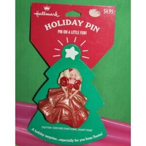 Vintage Hallmark Holiday Pin Barbie 1995 XLP3547 On Card